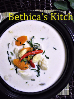A picture of Thai Coconut Milk Soup.