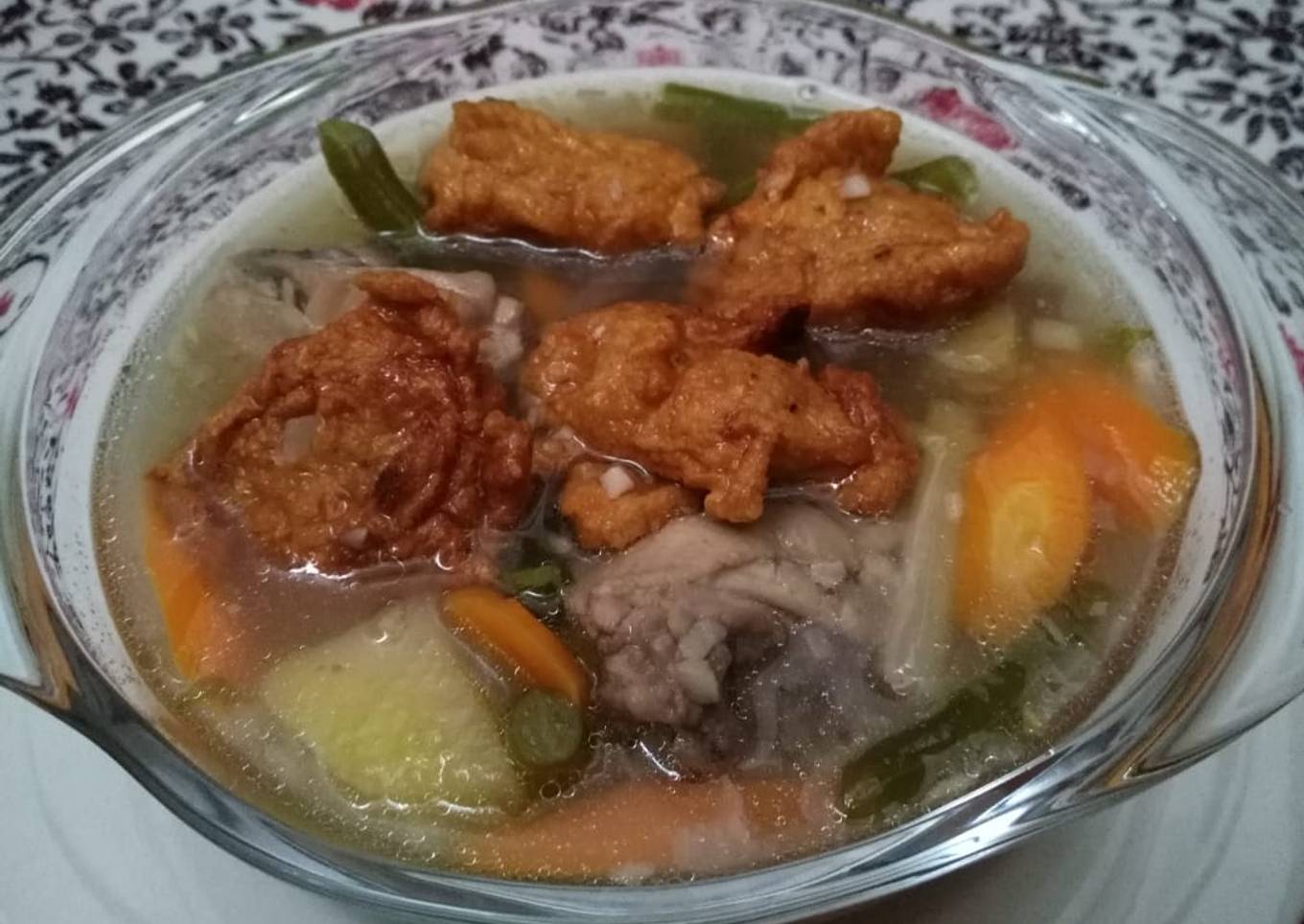 Sop Bakso Ayam Goreng