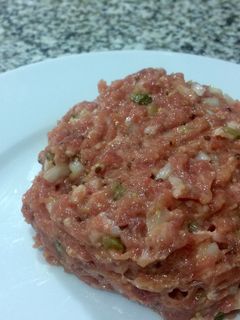 Una foto de Steak tartar a mi manera