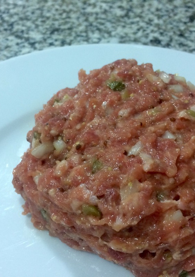 Una foto de Steak tartar a mi manera