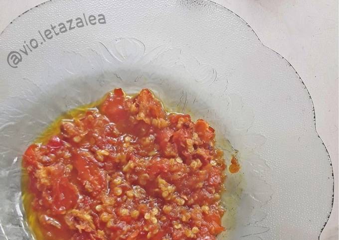 Sambal Bawang Putih ala Violet Azalea