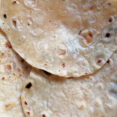 A picture of Tortilla /sandwich wrap.