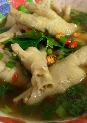 รูปของ ต้มแซ่บตีนไก่