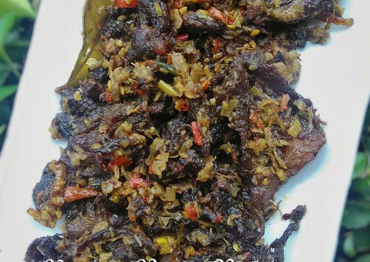 Rahasia Bikin Dendeng Bumbu Betutu yang Lezat