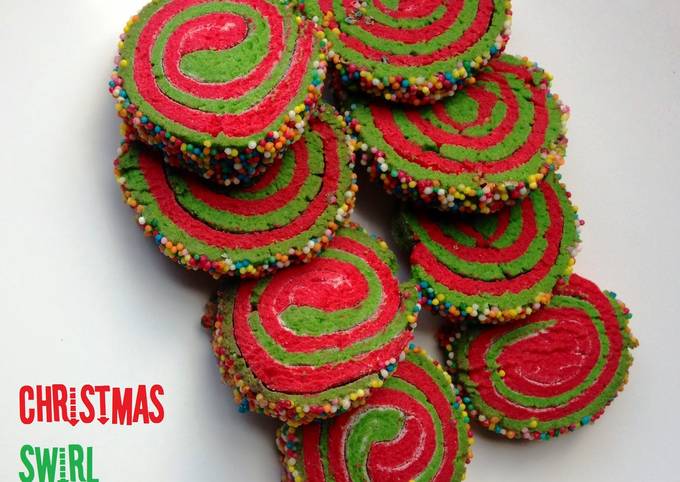 Christmas Swirl Sugar Cookies Recipe by Beula Pandian Thomas - Cookpad