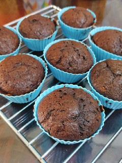 Foto resep Choco Banana Muffin Super Moist - No Mixer