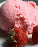 Helado de fresa casero
