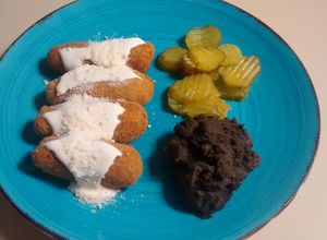 Una foto de CROQUETAS DE ATÚN