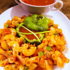 A picture of Charsi Macaroni.