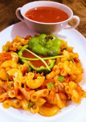 A picture of Charsi Macaroni.