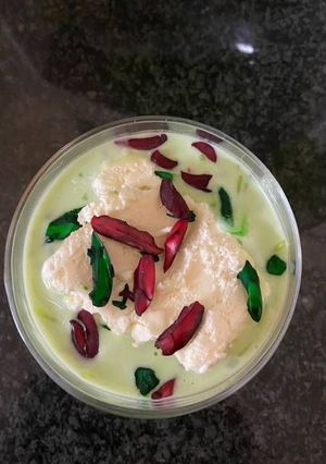 A picture of Falooda.