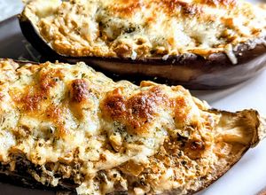 Foto principal de 🍆Berenjenas Rellenas Ultra Cremosas: ¡El Tofu que sabe a gloria!