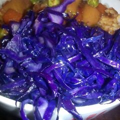 A picture of Sauteed red cabbage.