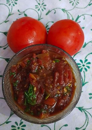 A picture of Tomato Launji.