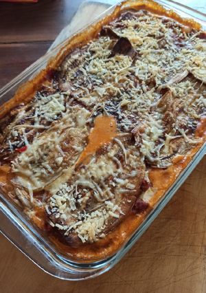 Una foto de Moussaka keto