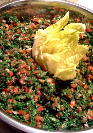 A picture of How to Make Lebanese Tabbouleh.