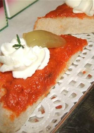 Una foto de Canapé de sobrasada