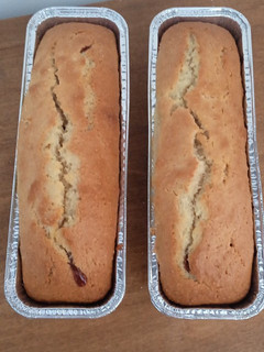 Una foto de Budín de coco 🥥 y dulce de leche