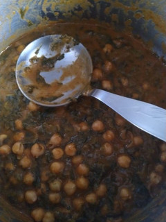 Una foto de Garbanzos con espinacas