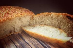 Rustic bread (bánh mì thô nướng nồi gang)