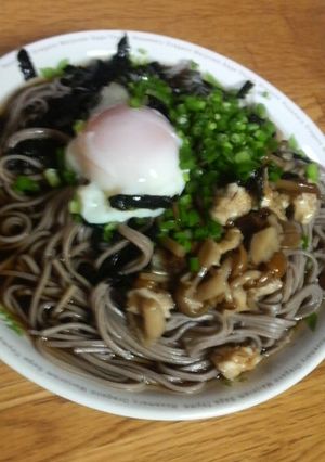 A picture of Chilled Soba with Mushrooms and Grated Daikon (Perfect for Summer Meals).