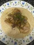 607. Contramuslos de pollo con salsa de plátano (principal carne)