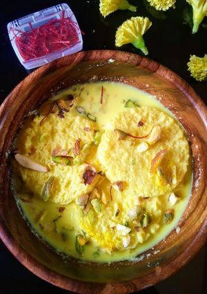 A picture of Bread Rasmalai.