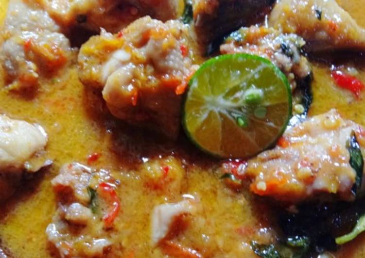 Ayam woku