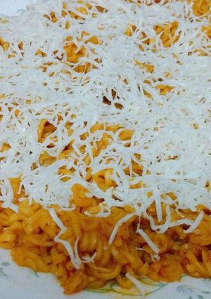 A picture of Cheesy Noodles.
