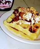 Waffles con relleno de manzanas al licor