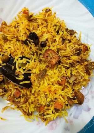 A picture of Handi Veg Biryani.