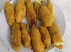 Una foto de Tequeños de plátano