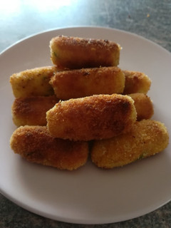 Una foto de Croquetas de pimiento del padrón