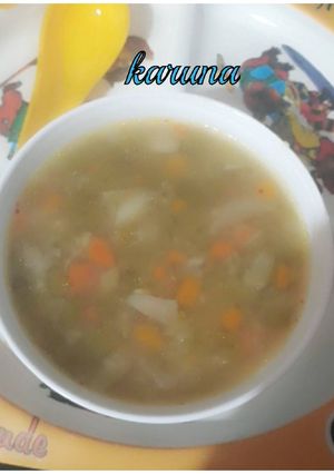 A picture of Vegetable soup.