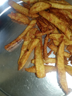 आलू फिंगर(aloo finger recipe in hindi) रेसिपी मुख्य फोटो