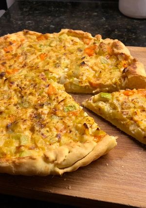 Una foto de Tarta de queso y verduras