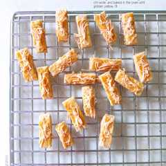 รูปของ Kastengel (crunchy abis)