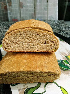 Una foto de Pan integral con avena