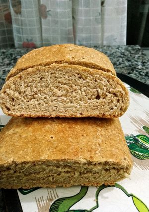 Una foto de Pan integral con avena