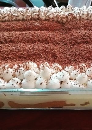 Una foto de Postre de vainillas, durazno y flan 😋