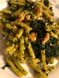 Sedanini al cavolo nero e noci