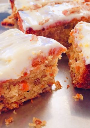 A picture of Carrot Cake.