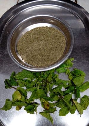 A picture of Chachh masala powder.