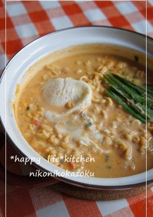 A picture of Spicy & Creamy Soy Milk Shin Ramyun.