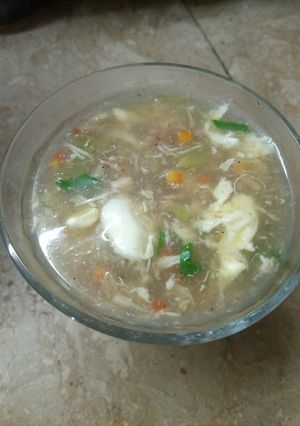 A picture of Chicken n veggies soup.