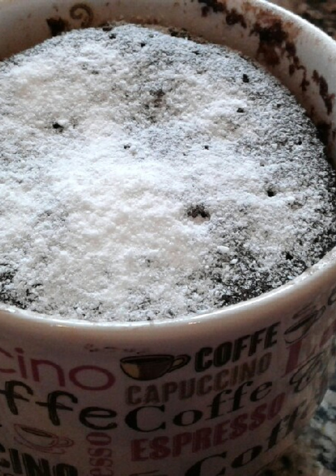 Una foto de Mug cake de chocolate. Tortita en microondas en 3 minutos