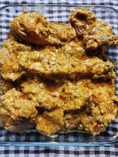 চিকেন মহারানী(Chicken maharani recipe in Bengali) রেসিপির প্রধান ছবি