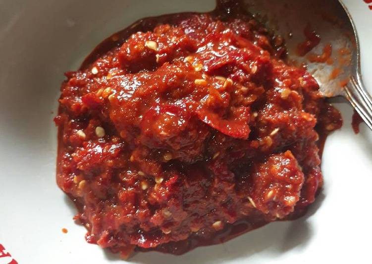 Sambel Huh Hah Terasi Mentah ala Nyoo π²π