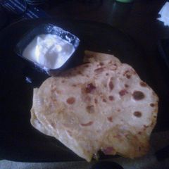 A picture of Aloo Paratha.