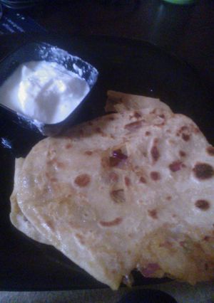A picture of Aloo Paratha.